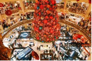 holiday-shopping-mall